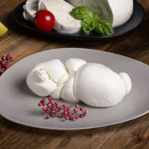 Treccia di Mozzarella - Latticino Fresco Artigianale 100% Di Bufala